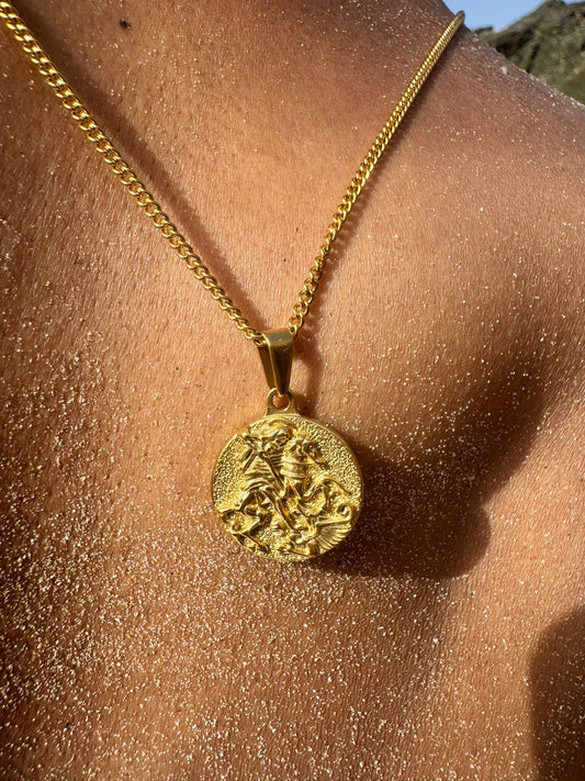 St George English 18k Gold Pendant Necklace for Men