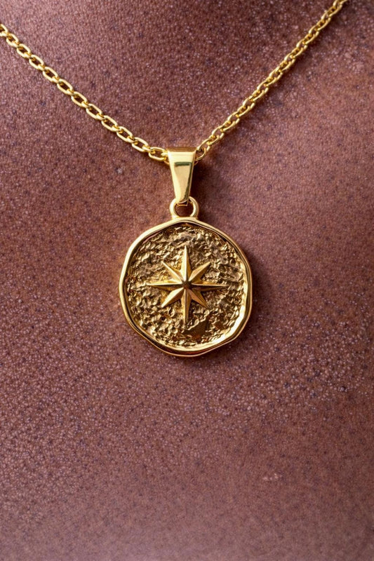 Medallion 18k Gold Pendant Necklace for Men